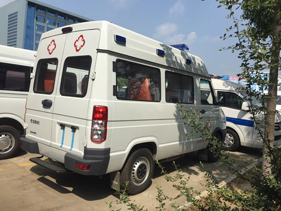 依維柯礦山救護(hù)車