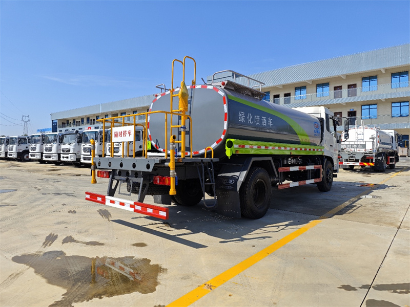 國(guó)六12-14方東風(fēng)天錦灑水車