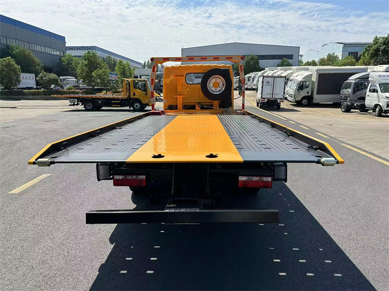 東風D6重載型藍牌清障車